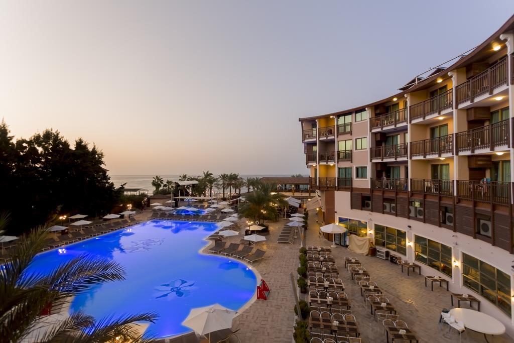 Club Dem Spa & Resort Hotel Konaklı Extérieur photo
